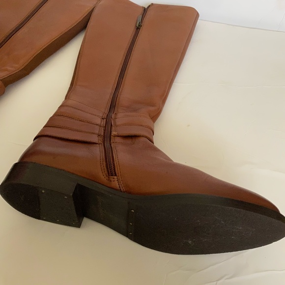Sam Edelman beautiful boots - Picture 11 of 16